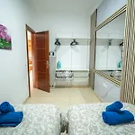 Apartament Airport Vv - Yesenia