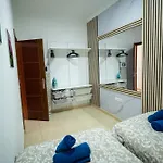 Apartament Airport Vv - Yesenia *