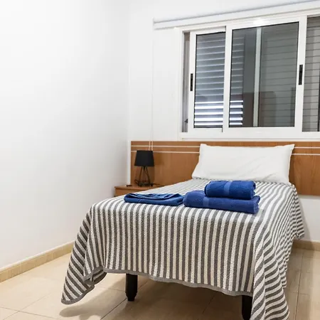 Apartment Yesenia Vv Airport *