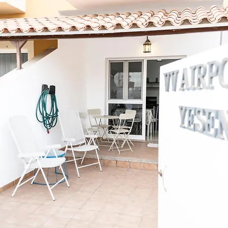 Yesenia Vv Airport Apartment El Matorral